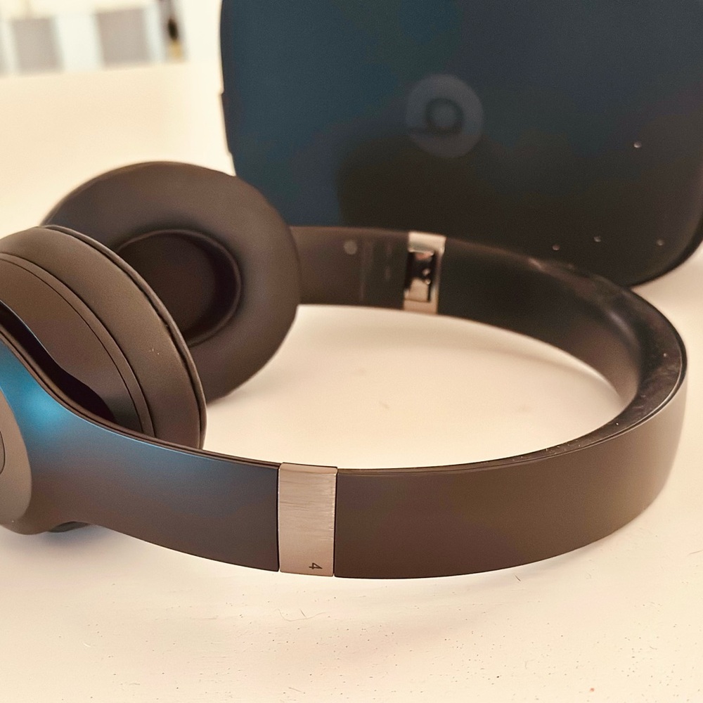 Beats Solo 4 by Dre Black Over-Ear Headphones